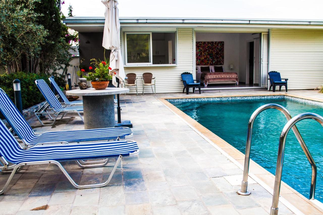 Idyllic Studio With Private Pool Никосия Экстерьер фото